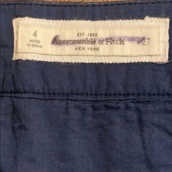 Abercrombie &Fitch mini skirt - Picture 5 of 10